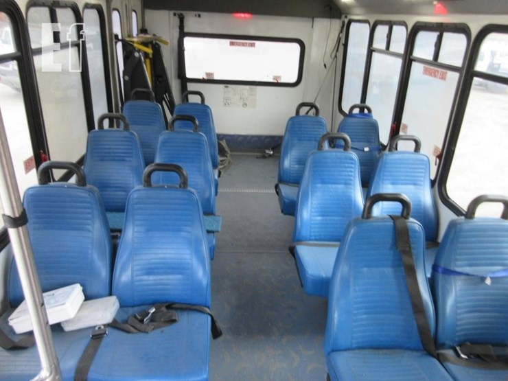 2016-ford-e450-image-10