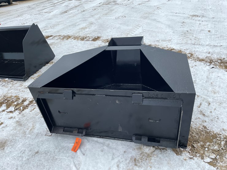 #2021-•-skid-steer-mount-concrete-bucket-image-5