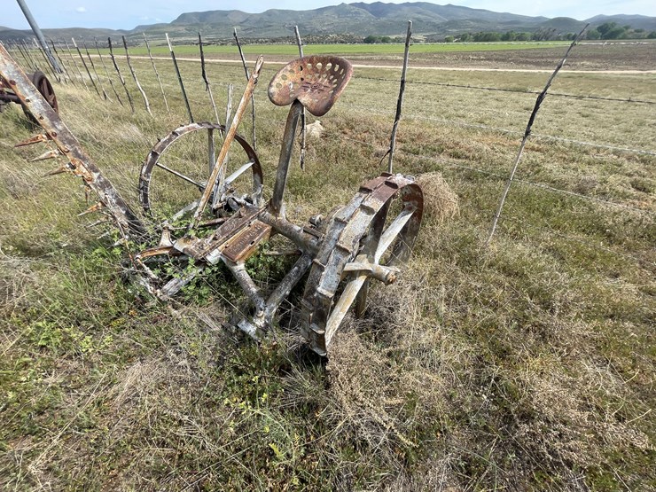 #4081-•-new-idea-sickle-mower-image-7