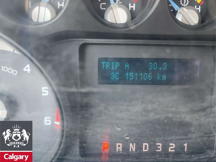 2015-ford-f550-image-21