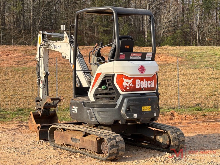 2020-bobcat-e26-image-1