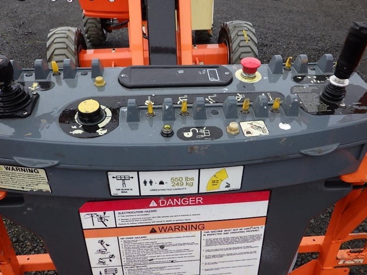 2018-jlg-450aj-image-15