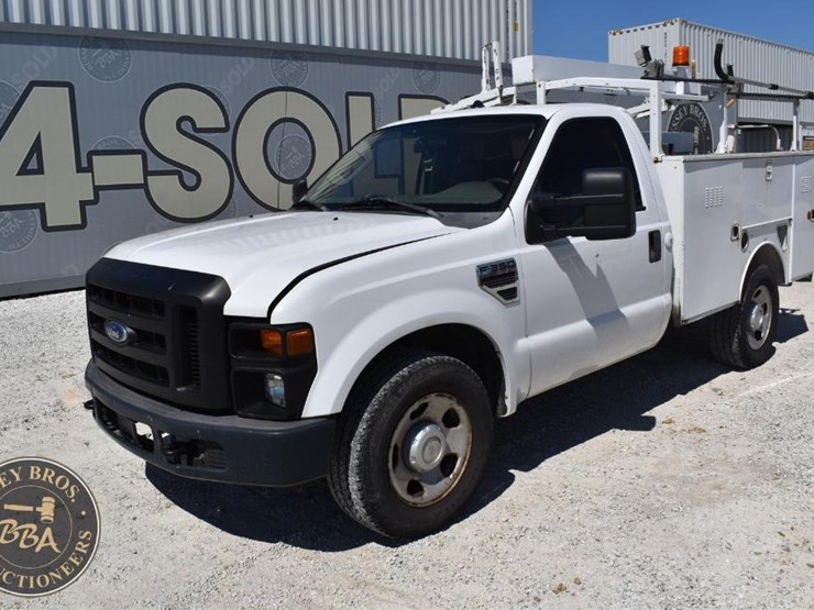 2008-ford-f350-image-2