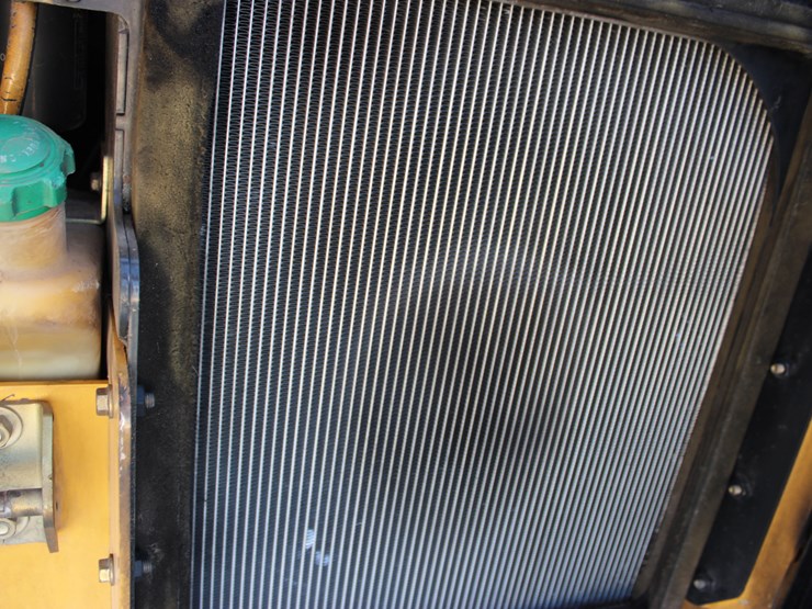 deere-ct322-image-32