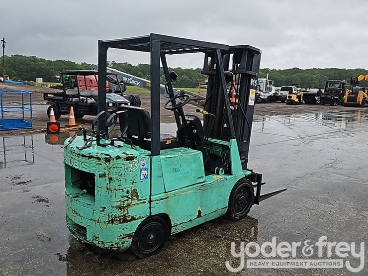 2001-mitsubishi-fgc25-image-4