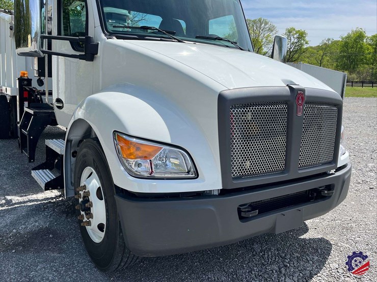 2025-kenworth-t380-image-14