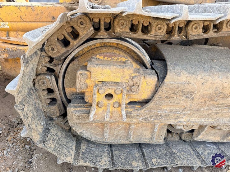 2018-komatsu-d51exi-24-image-24