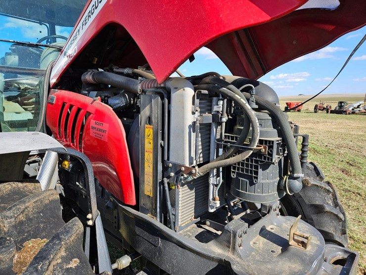 massey-ferguson-6480-image-10