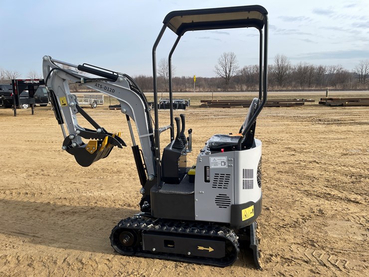 #1044-•-new-ats-d12d-mini-excavator-image-8