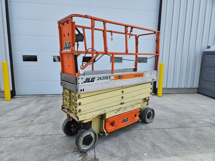 jlg-2630es-image-1