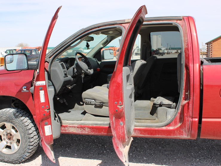 2006-dodge-ram-2500-image-16