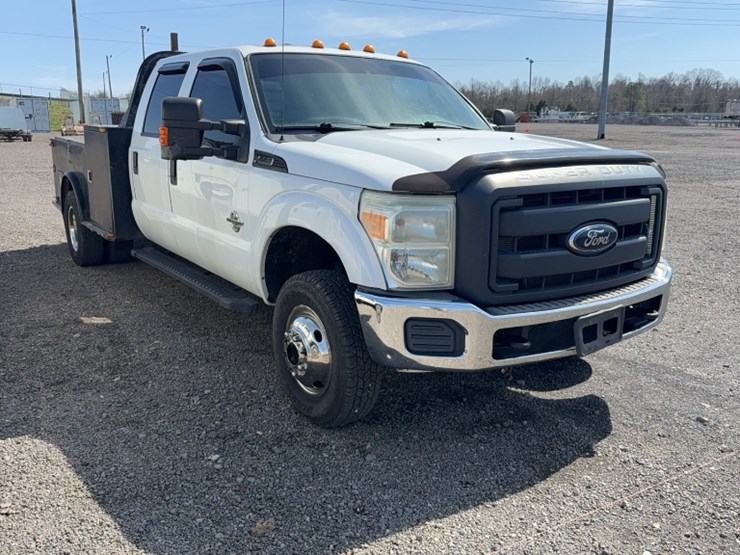 2012-ford-f350-image-3