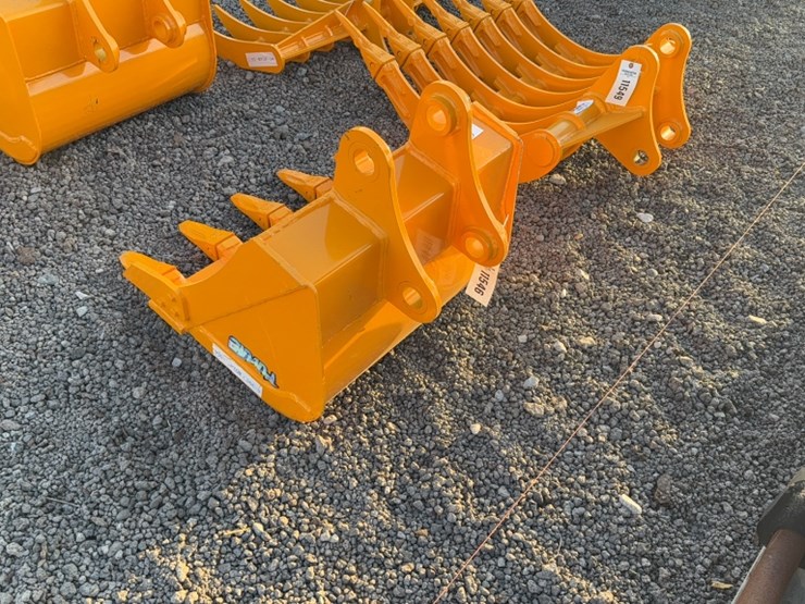 caterpillar-305-image-3