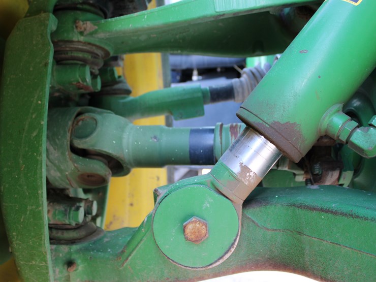 2012-john-deere-8270r-image-82