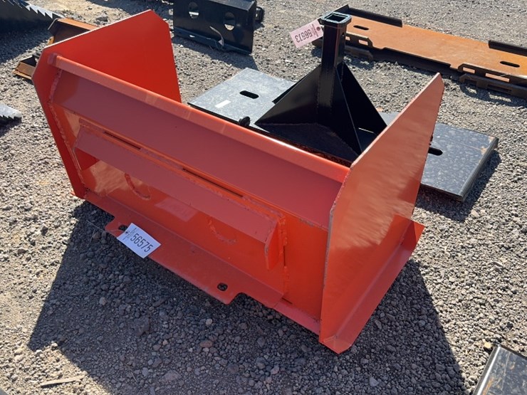 #1043-•-36"-dingo-snow-pusher-image-2