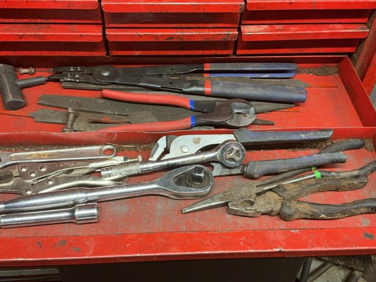 #106-•-tools-and-tool-chests-image-34