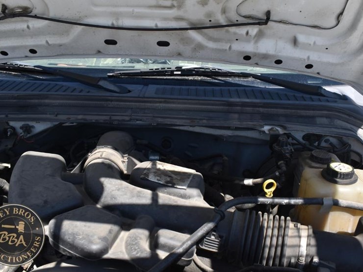 2008-ford-f350-image-32