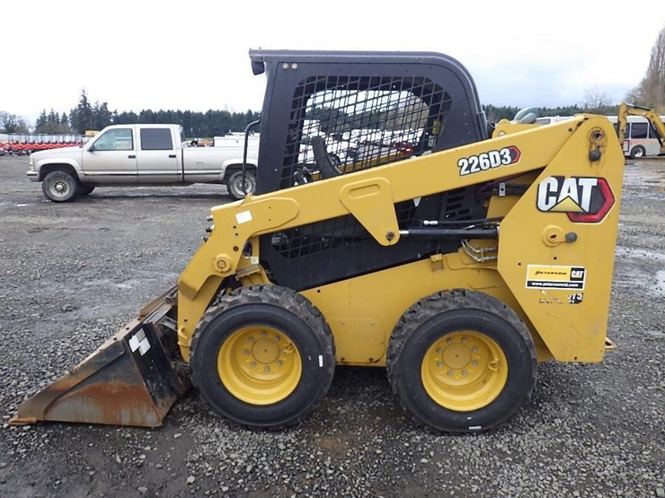 2020-caterpillar-226d3-image-8