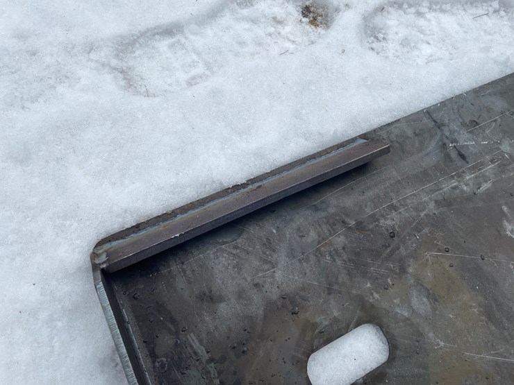 #2055-•-skid-steer-weldable-attachment-plate-image-5