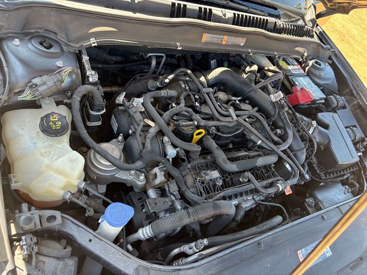 2018-ford-fusion-se-4-door-sedan-(109,948-miles)-image-21