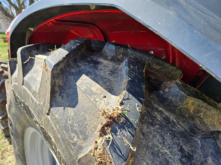 massey-ferguson-4710-image-58