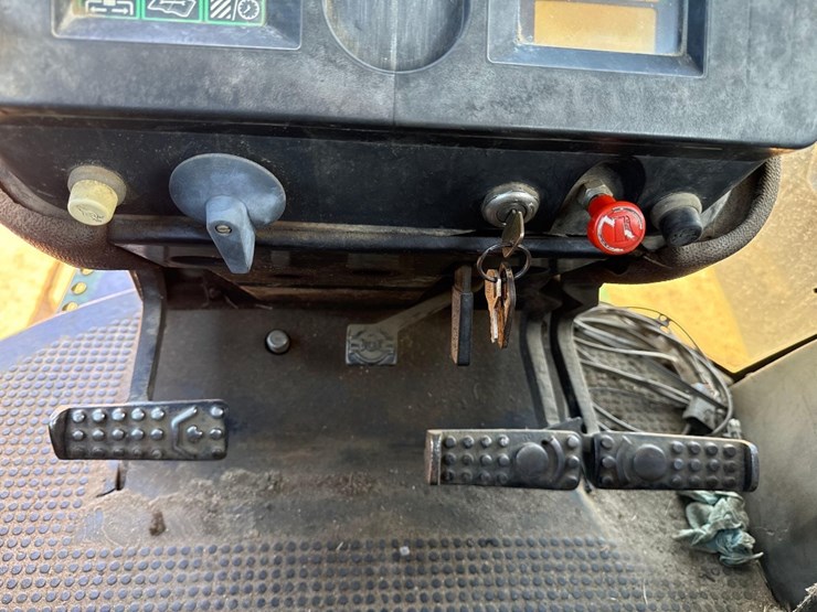 john-deere-4555-image-16