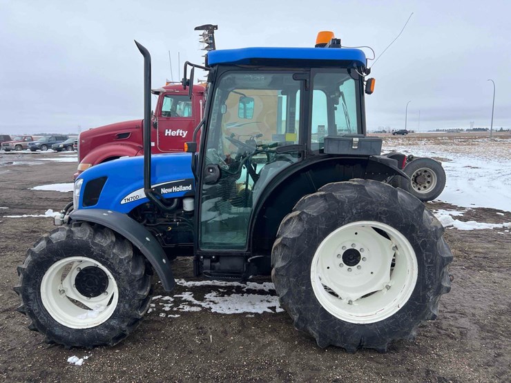 new-holland-tn70da-image-13