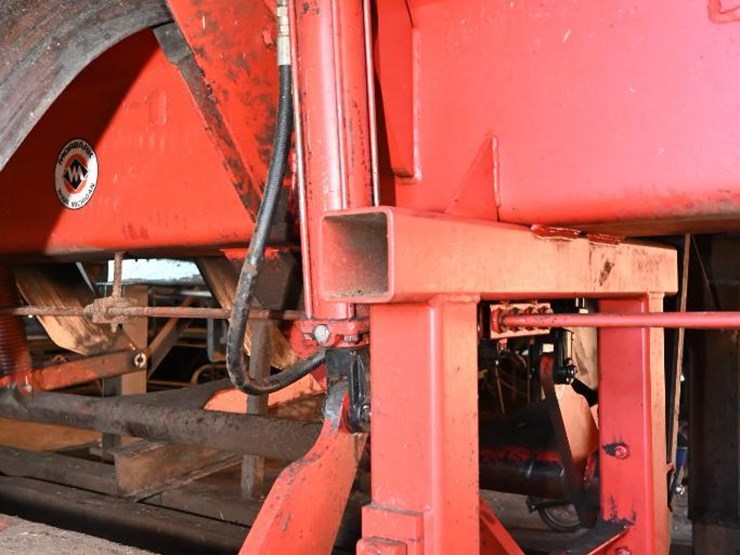 #111-•-morbark-outfeed-log-trough-image-6