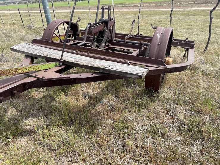 #4085-•-john-deere-steel-wheel-riper-image-3