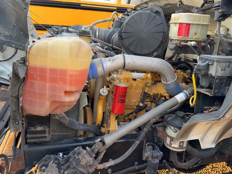 2005-ford-f650-image-22