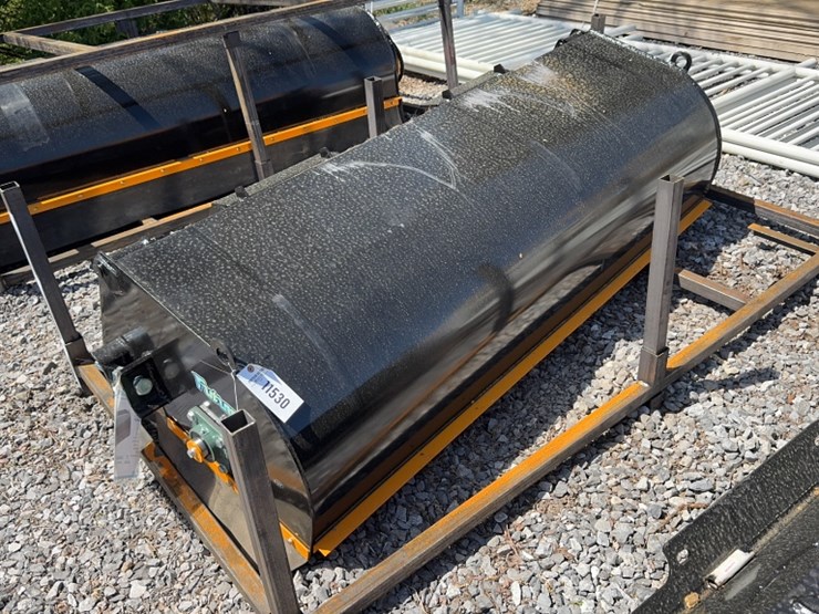 #6078-•-future-72"-sweeper-image-4