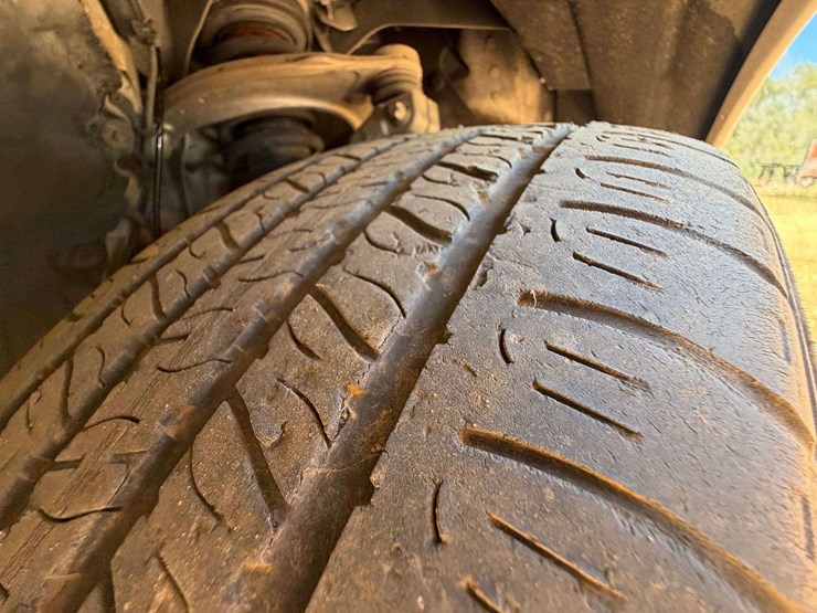 2011-bmw-528i-4-door-sedan-(178,025-miles)-image-23