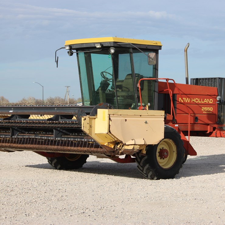 NEW HOLLAND 2550