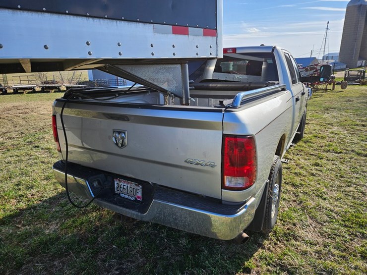 2012-dodge-ram-2500-image-5