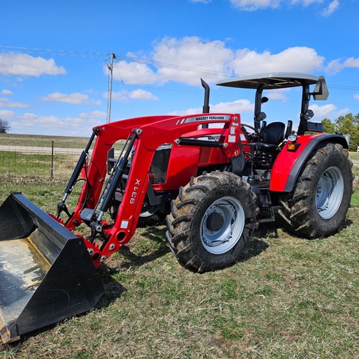 MASSEY-FERGUSON 4710