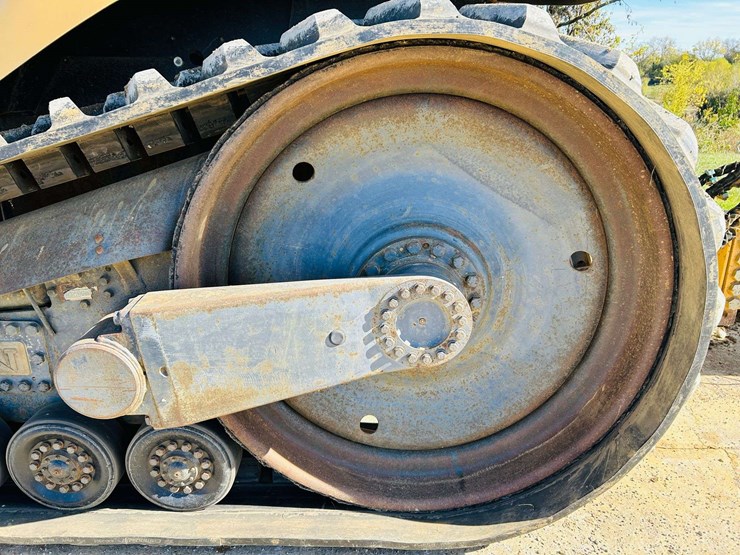 caterpillar-ch45-image-19