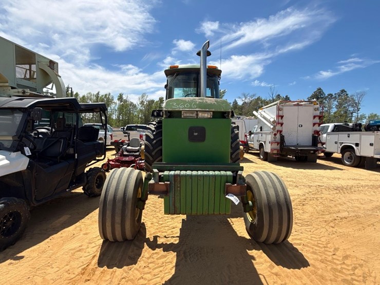 john-deere-4555-image-10