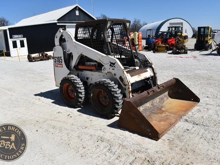 2008-bobcat-s185-image-12