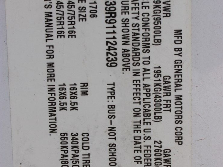 2001-chevrolet-express-3500-image-44