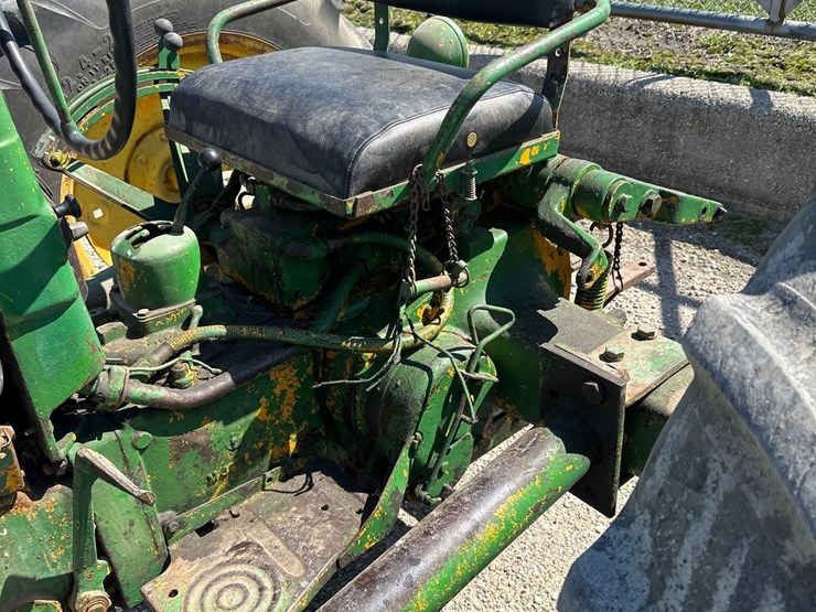 john-deere-420-image-12