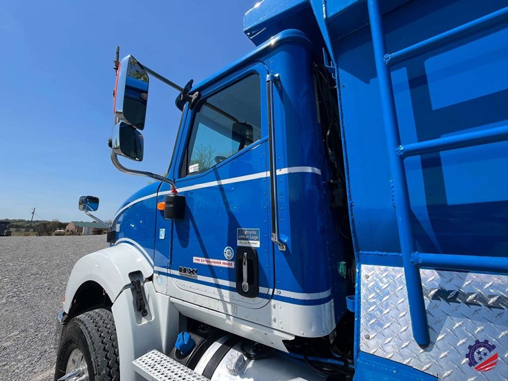 2018-international-hx620-image-31
