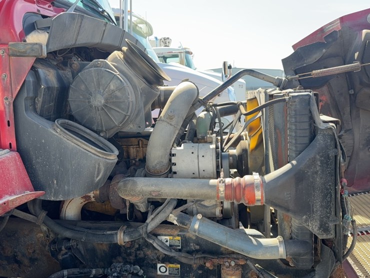 2003-kenworth-t300-image-23