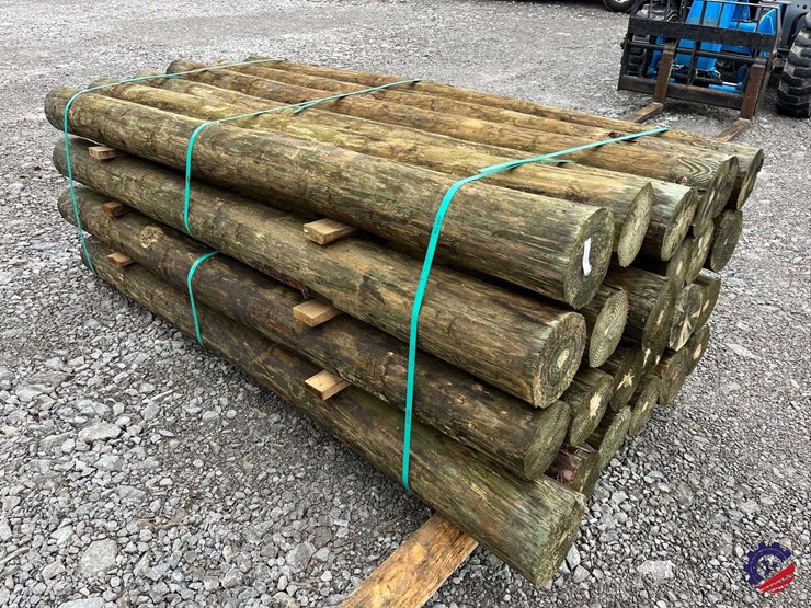 bundle-of-(24)-7”x8’-treated-fence-post-image-4