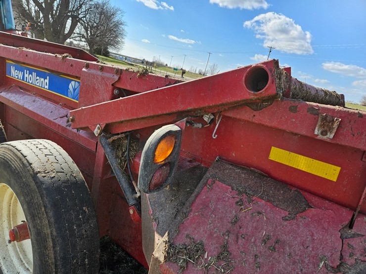 2019-new-holland-195-image-24