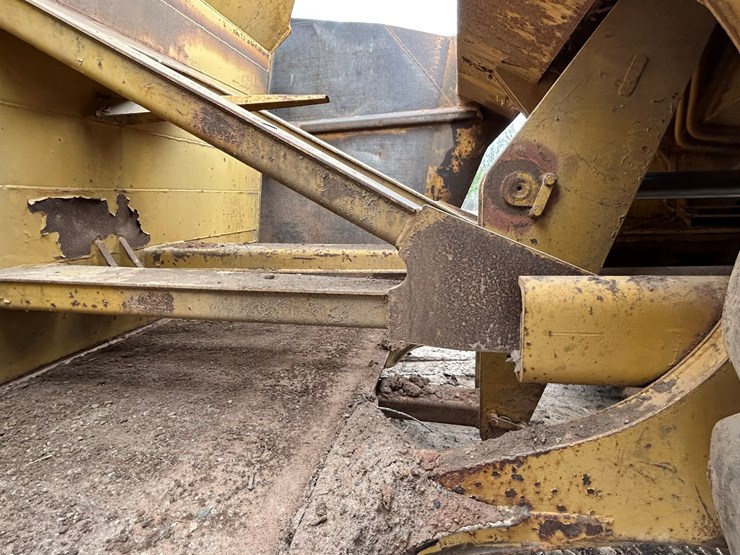 caterpillar-615c-image-42