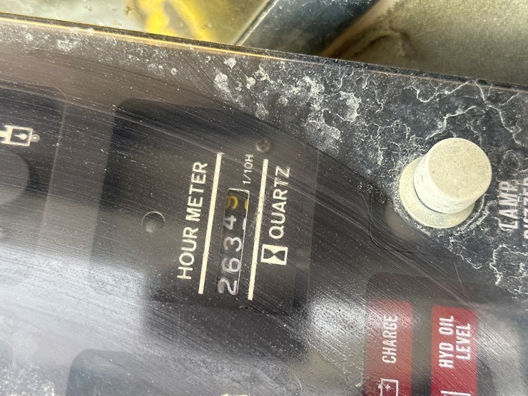 caterpillar-307-image-45