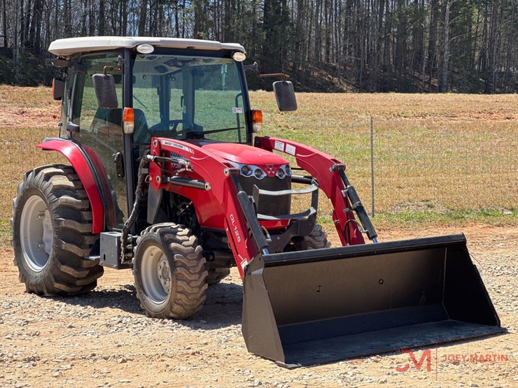 massey-ferguson-1736-image-1
