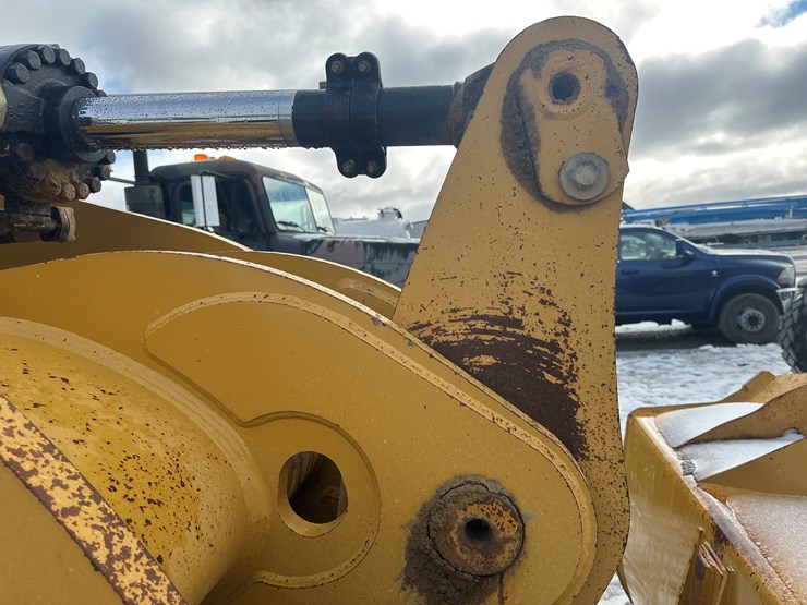 caterpillar-950gc-image-43