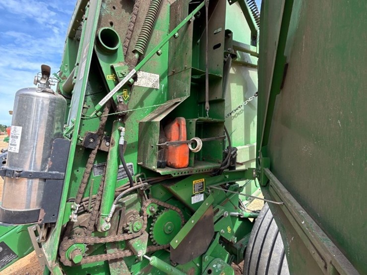 john-deere-460m-image-11