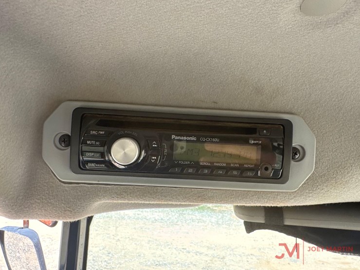 massey-ferguson-1736-image-25